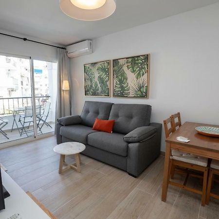 Palmeras 80 Menyber Nerja Dış mekan fotoğraf