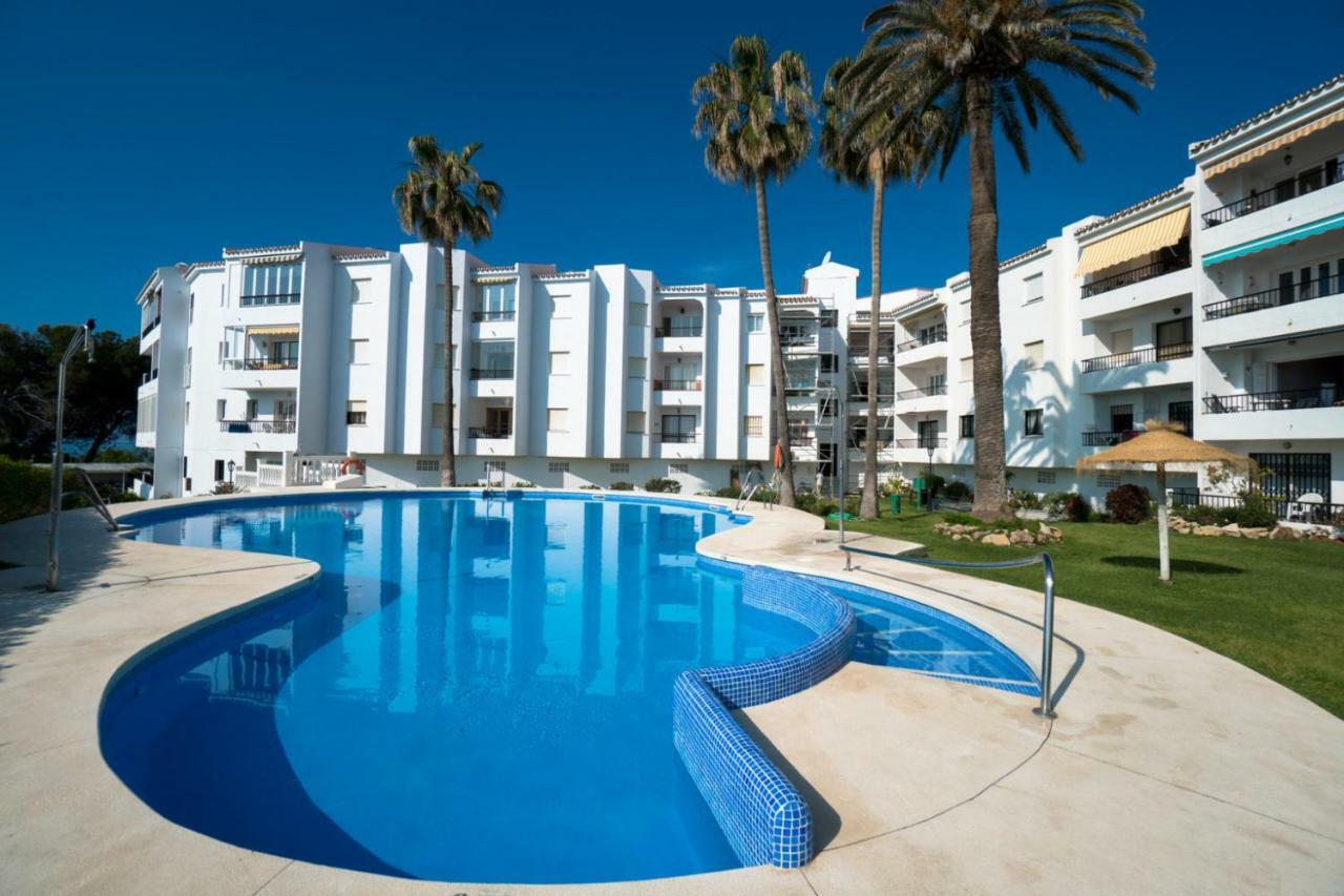 Palmeras 80 Menyber Nerja Dış mekan fotoğraf